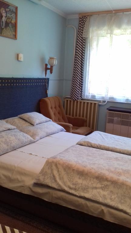 Margareta Vendeghaz Hotel Mişcolţ Exterior foto