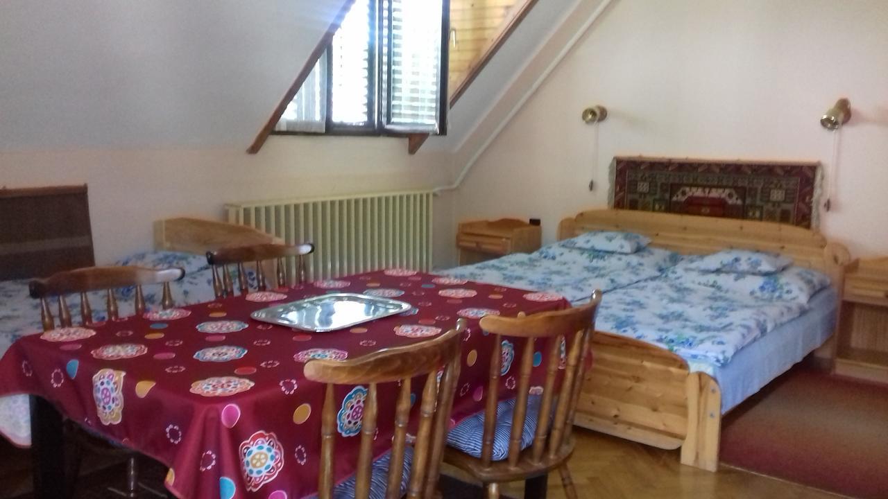 Margareta Vendeghaz Hotel Mişcolţ Exterior foto